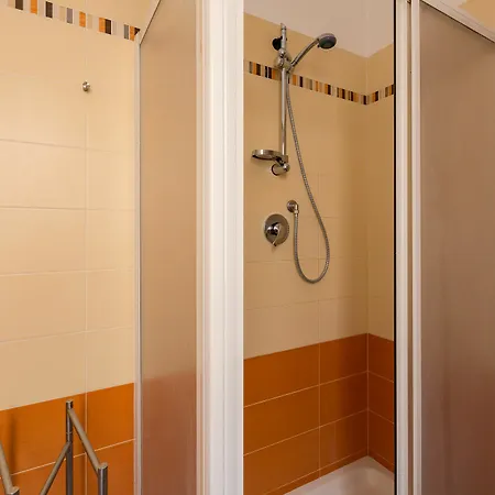 Bed & Breakfast Rosso Charming Vaticano Rome